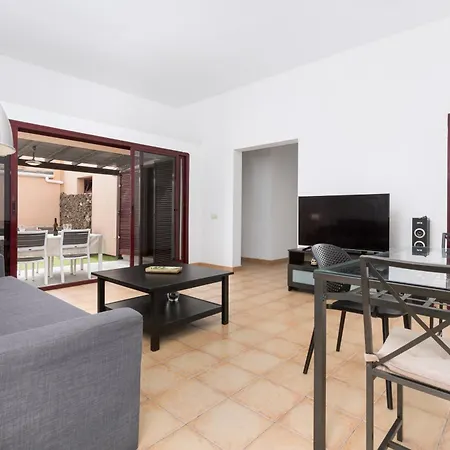 Home2book Exquisite Private Pool Tajora